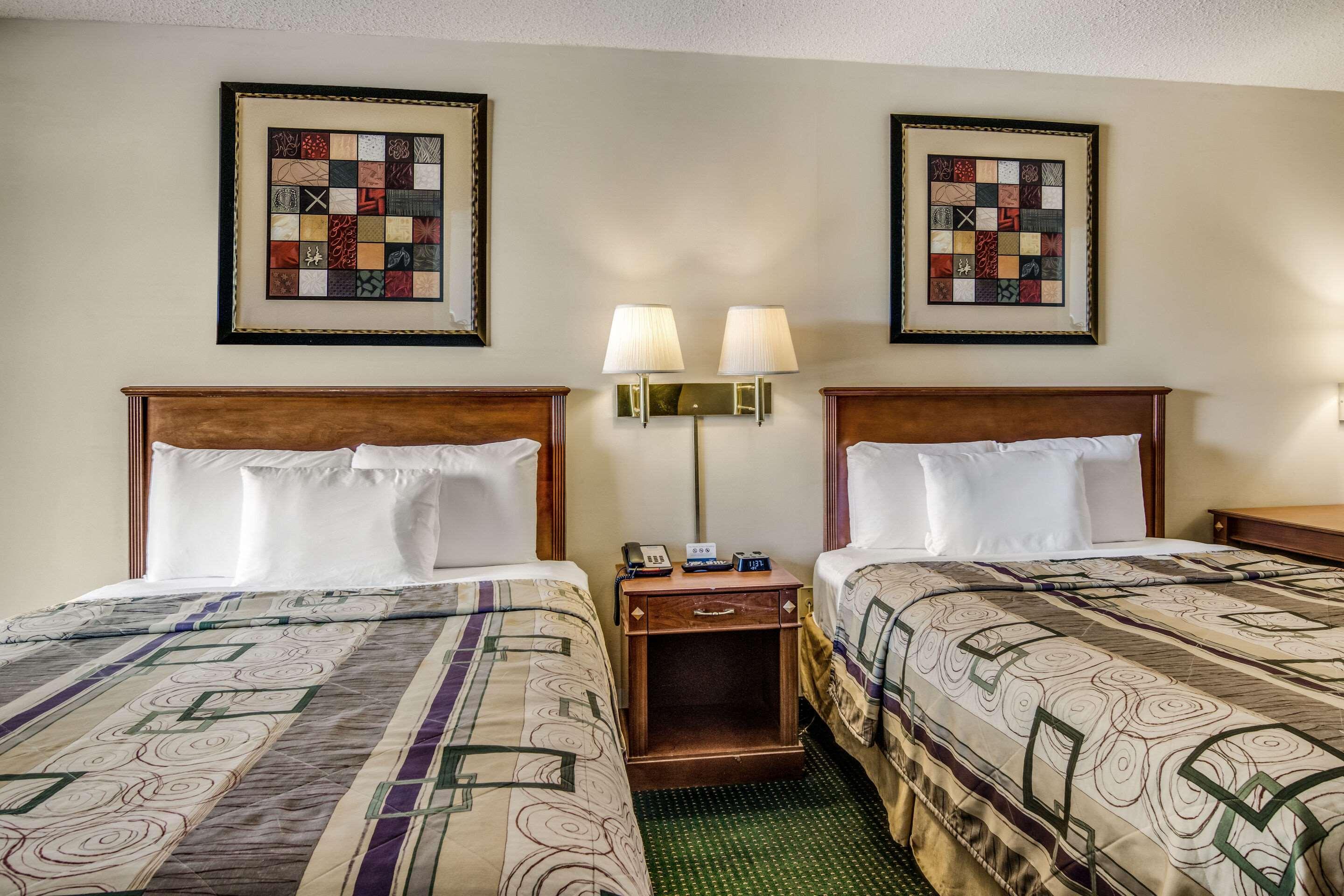 Rodeway Inn & Suites Dublin Ngoại thất bức ảnh