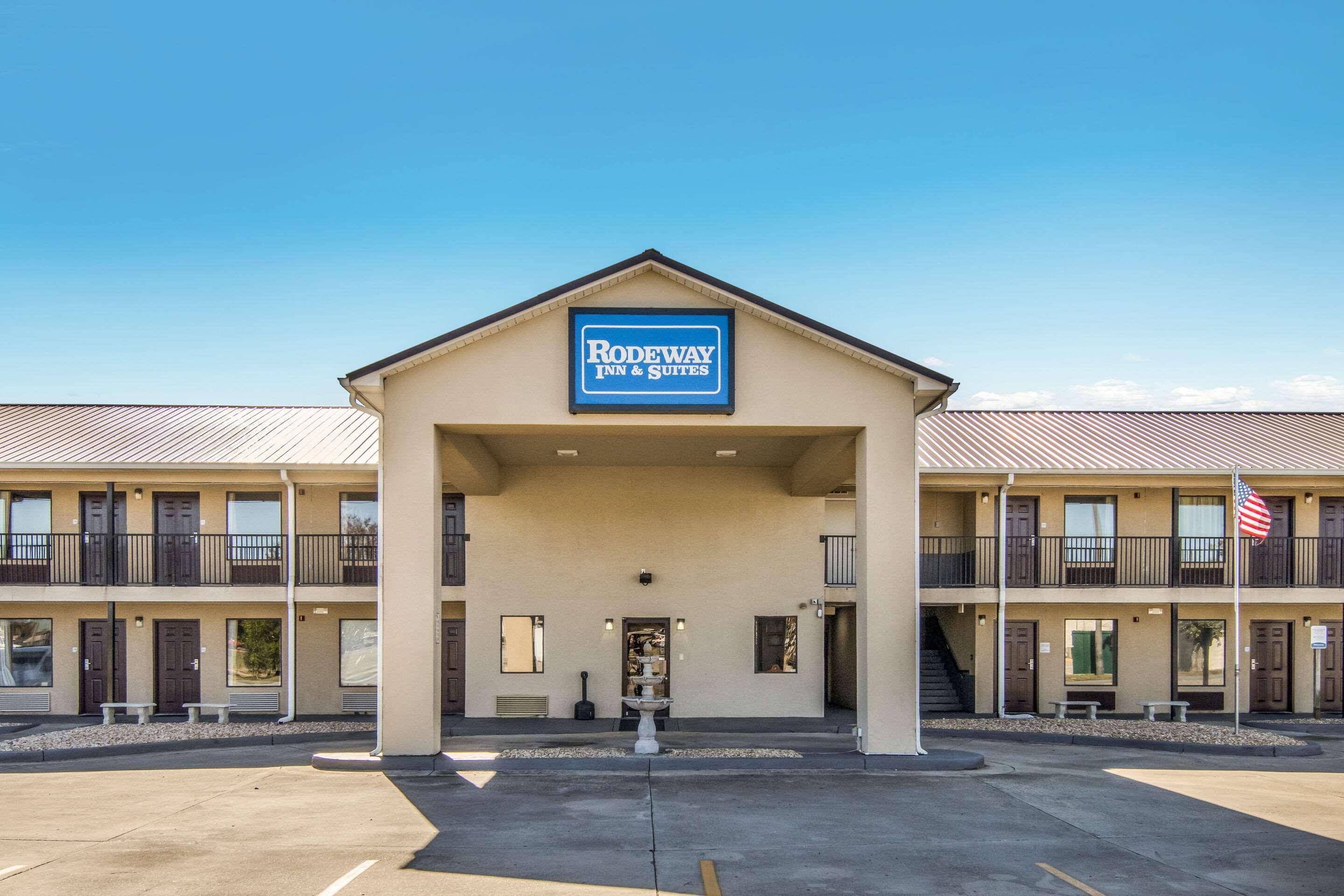 Rodeway Inn & Suites Dublin Ngoại thất bức ảnh